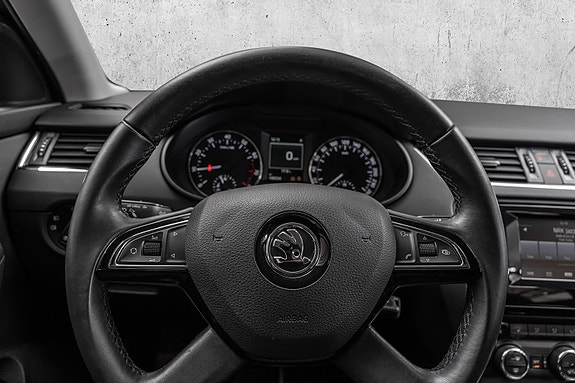 Skoda Octavia 15 of 20