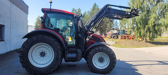 Valtra N 174. - Series Versu. 2018, kr 865 000,-
