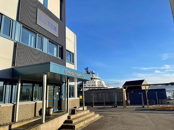 Fant du ikke en stilling som passer deg?
Vi er alltid på utkikk etter nye talenter. Send oss gjerne en åpen søknad der du forteller om deg selv, og legg ved CV. Send til rosen-bergen@rosen-group.com.