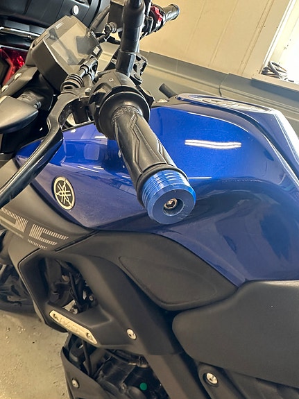 Yamaha mt 125 3 of 14