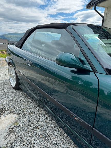 BMW 320 4 of 17