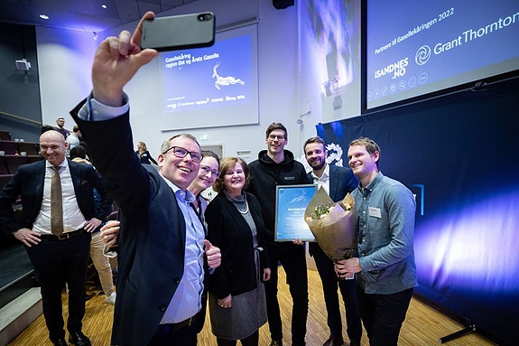 Årets gassellevinner 2023 med næringsminister