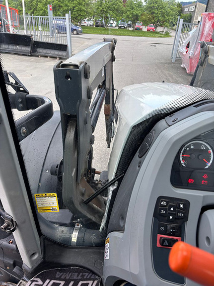 Valtra N154 Versu, vinterpakke, laster lite timer! 2017, kr 849 000,-
