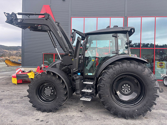 Valtra G135 Versu 2024, kr 1 399 000,-