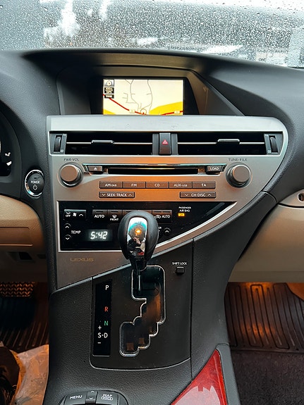 Lexus RX450h 8 of 13