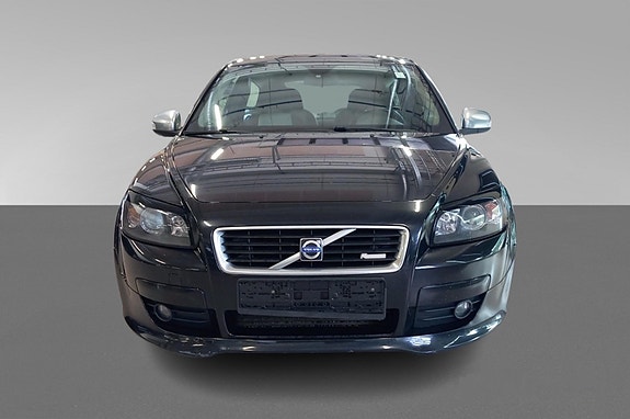 Volvo C30 2 of 5