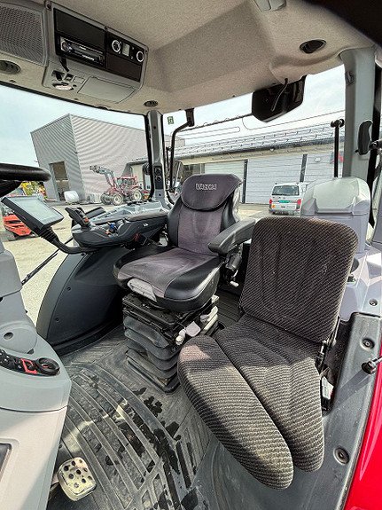 Valtra T174E Direct, GPS cm, Fronthydraulikk, laster 2019, kr 1 423 000,-