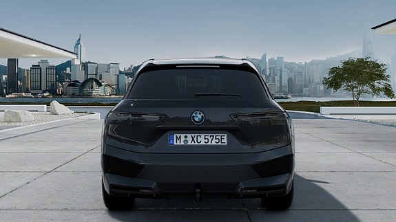 BMW iX 29 of 30