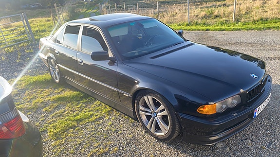 BMW 730d 3 of 25