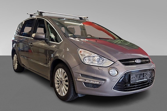 Ford S-MAX 3 of 5