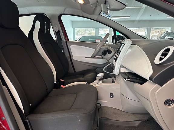 Renault Zoe 17 of 24