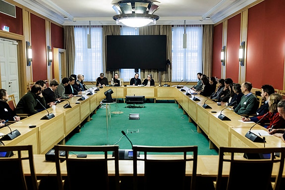 Fra AYF sitt besøk på Stortinget. AYF er en viktig forskningspolitisk aktør Foto: Adrian Nielsen/AYF