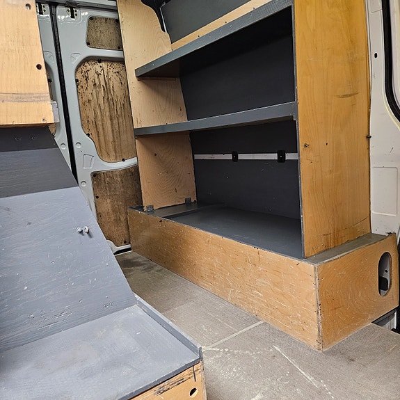 Mercedes-Benz Sprinter 319 8 of 18