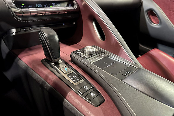 Lexus LC