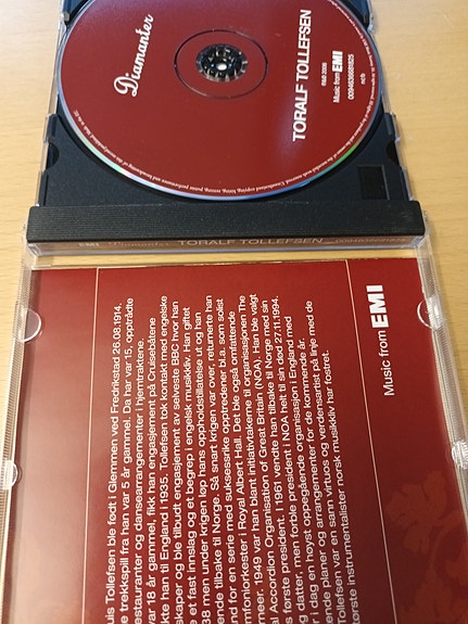Product image 3 of 3