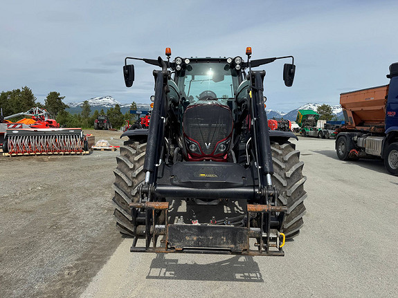Valtra N174 2017, kr 1 090 000,-