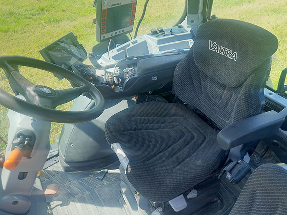 Valtra T234D m/TWIN TRAC 2017, kr 900 000,-