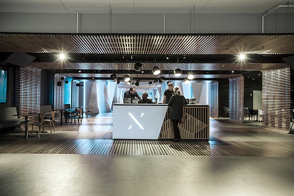 X Meeting Point logo