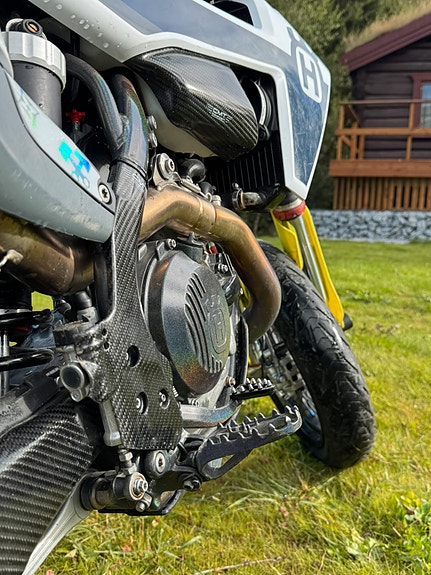 Husqvarna FE 450 7 of 10