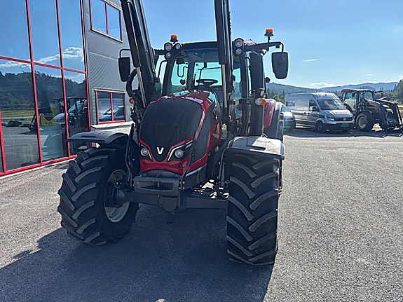 Valtra N104H5 2018, kr 729 000,-