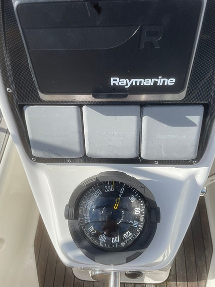 Bra utstyrt Bavaria 30 Cruiser 5 of 5