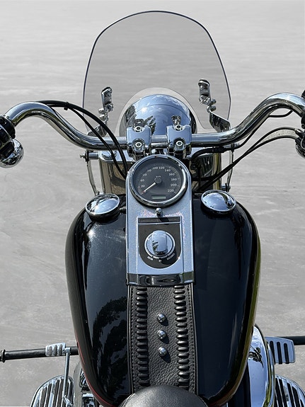 Harley-Davidson FAT BOY FLSTF 18 of 30
