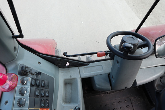 Valtra T202 D 2011, kr 579 000,-