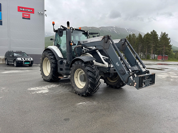 Valtra T174V 2017, kr 915 000,-