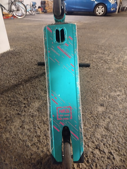 Product image 9 of 9