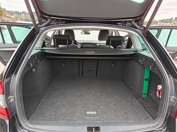 Skoda Octavia 8 of 21
