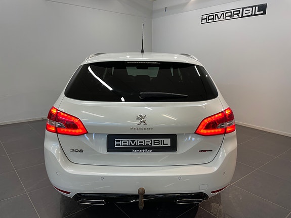 Peugeot 308 8 of 30