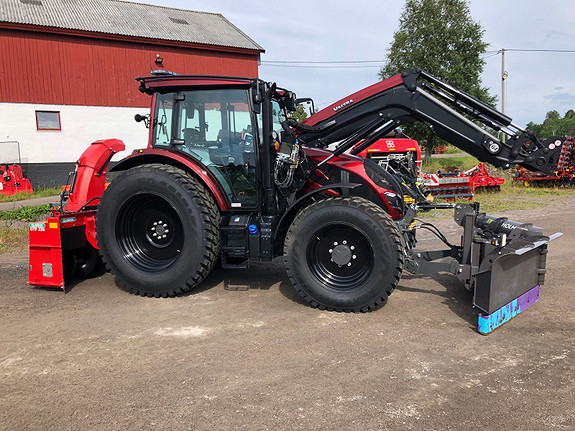 Valtra NY, A115, Front.hyd, Laster 2025, kr 995 000,-
