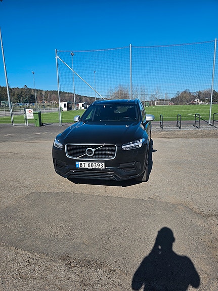 Volvo XC90 5 of 21