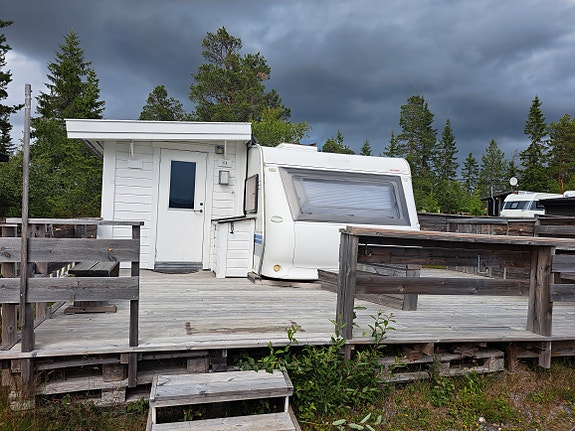 Hobby 650 KFU P. Står på Blåberg Camping 4 of 12