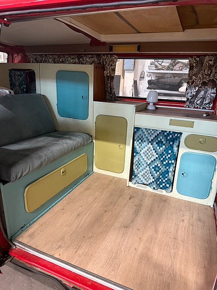Volkswagen Transporter 5 of 6