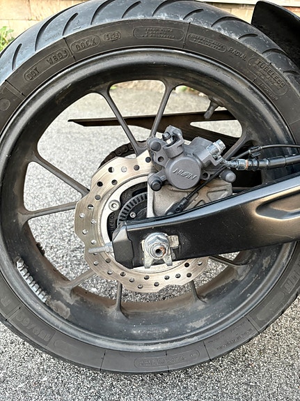 Honda CB 125 R 12 of 15