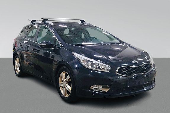 Kia Ceed 3 of 5