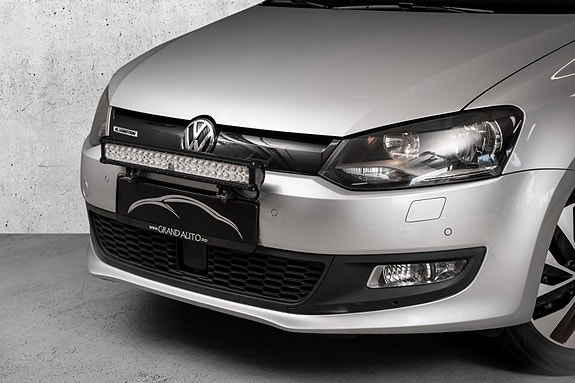 Volkswagen Polo 5 of 23