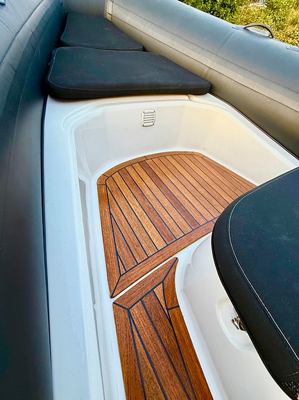 Brig Eagle 650 - Strøken kvalitetsrib med 175 hk Evinrude 11 of 30