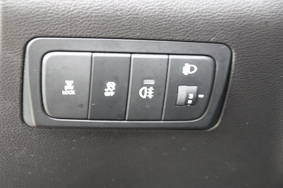 SsangYong Korando 13 of 25
