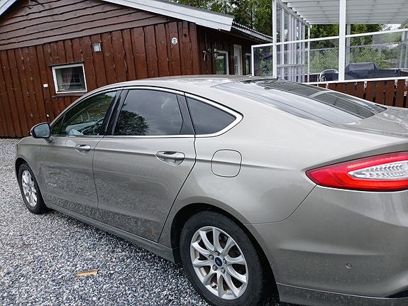 Ford Mondeo 3 of 11