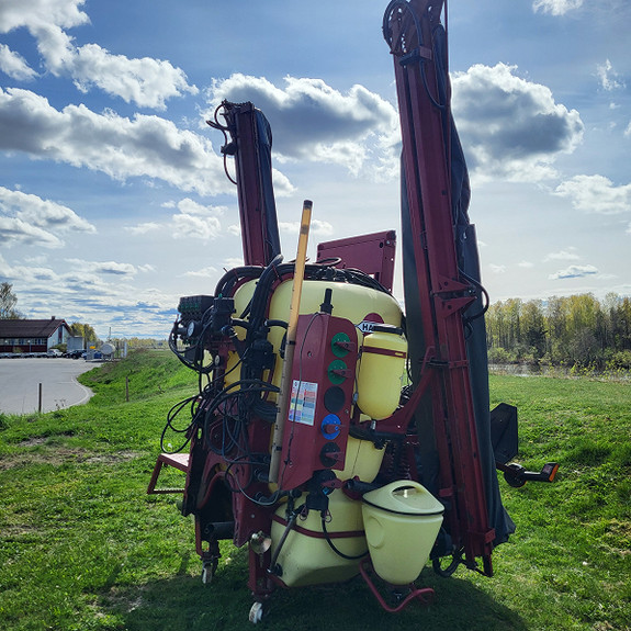 Hardi Master 1200l 15m TWIN 2012, kr 140 000,-