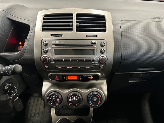Toyota Urban Cruiser 24 of 26