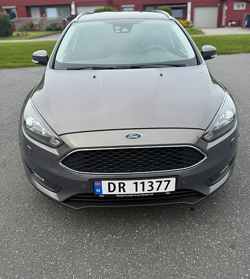 Ford Focus 2 of 23