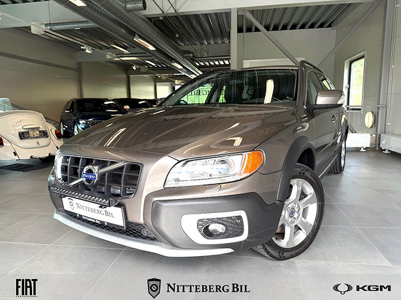 Volvo XC70 2,4 163 HK AWD-Skinn-H.Feste-Ledbar-SE-HER 2011, 267 800 km, kr 159 000,-