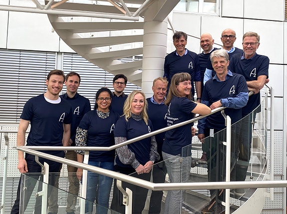 Vi løper Holmenkollstafetten og har løpetrening hver uke.