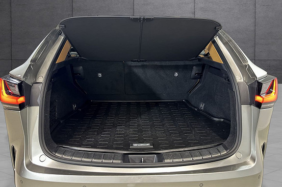Lexus NX 450h