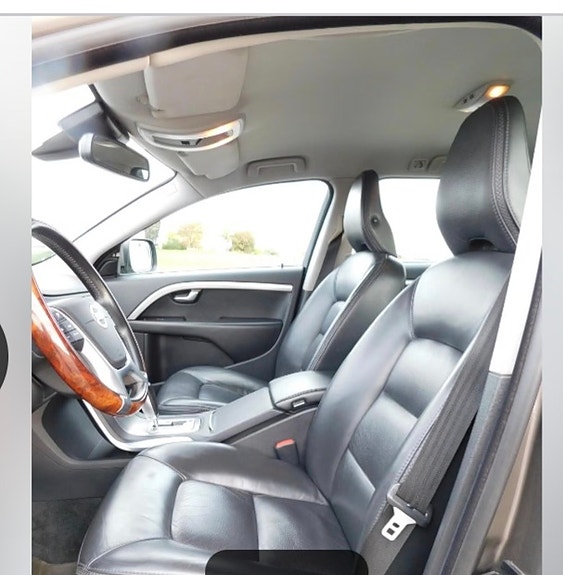 Volvo XC70 15 of 18