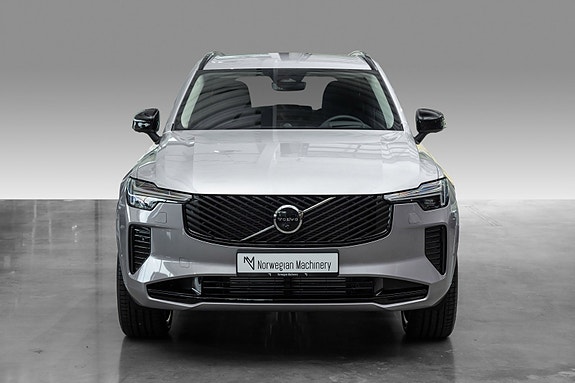 Volvo XC90 5 of 5