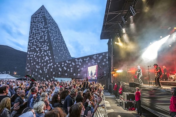 Raumarock der vi har mat og VIP lounge
